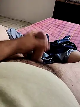 Carlos0294 online show from April 14, 8:48 pm