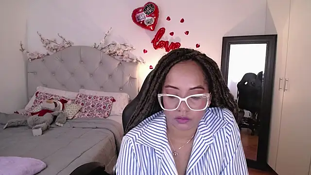 Snapshot of hope11x chatting on March 3, 4:13 pm hope11x online show from March 3, 4:13 pm