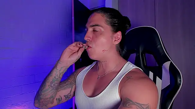 Cry Duran online show from March 2, 8:26 pm