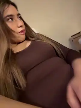 romyamo online show from March 29, 1:38 am