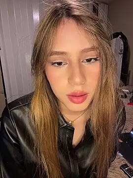 romyamo online show from April 15, 1:23 am