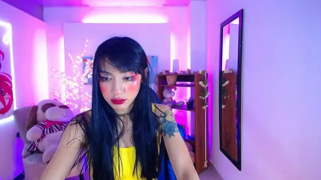 Snapshot of FIORELLA_L chatting on June 27, 12:10 pm FIORELLA L online show from June 27, 12:10 pm