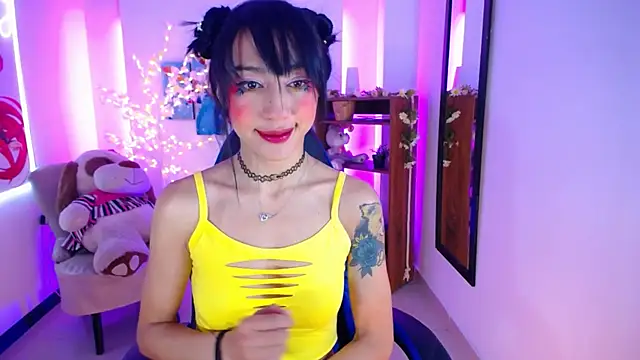 Snapshot of FIORELLA_L chatting on June 27, 12:22 pm FIORELLA L online show from June 27, 12:22 pm