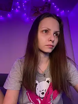 kirakotarina28 online show from February 2, 1:26 am