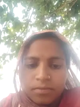 Snapshot of Gungun_thakur chatting on May 8, 7:14 am Gungun thakur online show from May 8, 7:14 am