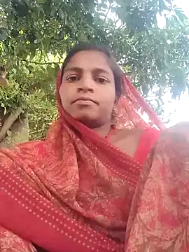 Snapshot of Gungun_thakur chatting on May 11, 8:20 am Gungun thakur online show from May 11, 8:20 am
