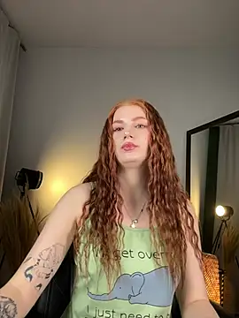 Snapshot of MiraBoom chatting on January 31, 10:08 pm MiraBoom online show from January 31, 10:08 pm