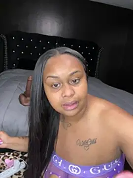 Snapshot of tipheragain chatting on February 21, 5:08 am tipheragain online show from February 21, 5:08 am