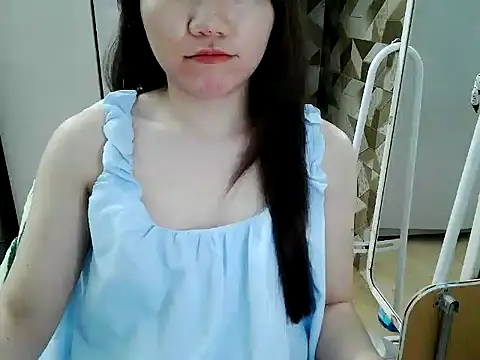 Snapshot of Amy8386 chatting on February 3, 4:34 pm Amy8386 online show from February 3, 4:34 pm