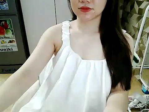 Snapshot of Amy8386 chatting on February 7, 4:43 pm Amy8386 online show from February 7, 4:43 pm