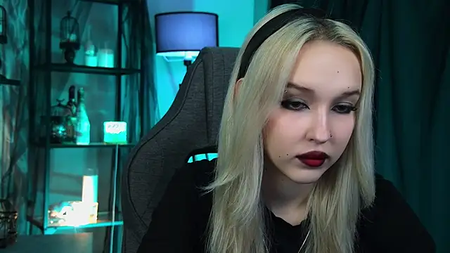 MaoqiBeverly online show from February 21, 5:25 pm