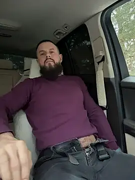 Snapshot of SportsManBi chatting on February 25, 5:28 am SportsManBi online show from February 25, 5:28 am