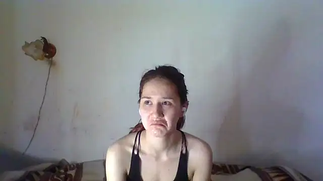 NickiKisinger online show from March 26, 5:46 am