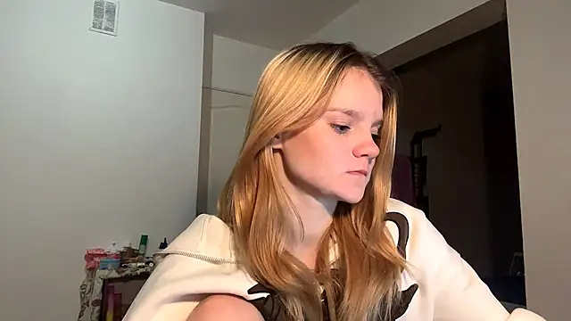 Tiffany Muse online show from February 28, 11:06 pm