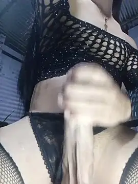 Doll Geishaa online show from February 3, 1:26 am