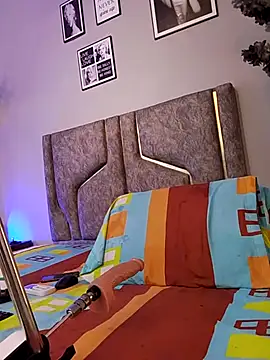 Snapshot of Haileysans chatting on February 26, 11:42 am Haileysans online show from February 26, 11:42 am