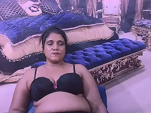 Snapshot of IndianSexyLady20 chatting on February 18, 9:00 pm IndianSexyLady20 online show from February 18, 9:00 pm