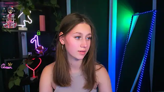 Snapshot of arianaa_cat chatting on May 7, 7:08 pm arianaa cat online show from May 7, 7:08 pm