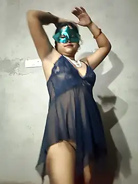 Snapshot of Sexy_khushi19 chatting on May 7, 12:21 pm Sexy khushi19 online show from May 7, 12:21 pm
