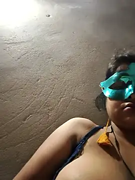 Snapshot of Sexy_khushi19 chatting on May 12, 11:02 pm Sexy khushi19 online show from May 12, 11:02 pm