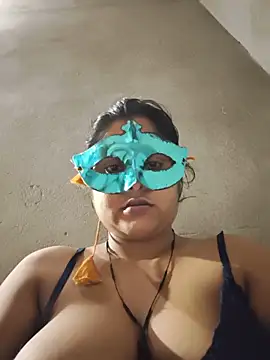 Snapshot of Sexy_khushi19 chatting on May 18, 4:07 am Sexy khushi19 online show from May 18, 4:07 am