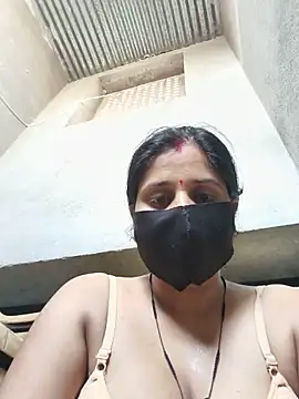 Snapshot of Sexy_khushi19 chatting on June 21, 11:46 am Sexy khushi19 online show from June 21, 11:46 am