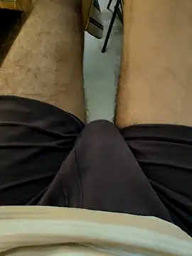 Snapshot of sexkingshiv chatting on April 29, 5:41 pm sexkingshiv online show from April 29, 5:41 pm