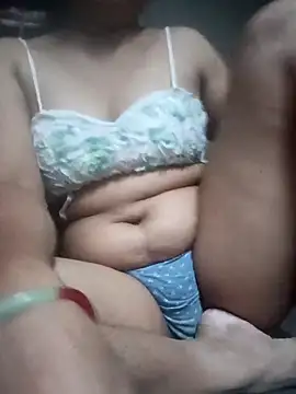 Annuhot143 online show from April 1, 4:26 pm