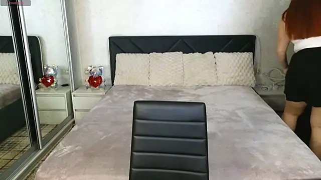 Snapshot of Eva_Luxx chatting on May 1, 1:26 pm Eva Luxx online show from May 1, 1:26 pm