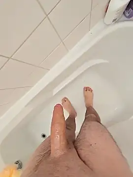 Snapshot of Anonymequebec chatting on March 4, 2:45 pm Anonymequebec online show from March 4, 2:45 pm