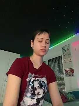 Snapshot of Just-Lilly chatting on April 19, 4:39 pm Just-Lilly online show from April 19, 4:39 pm
