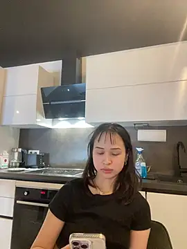 Snapshot of Just-Lilly chatting on April 24, 2:19 pm Just-Lilly online show from April 24, 2:19 pm