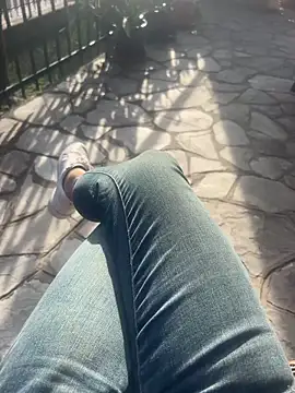 Snapshot of missgirl88 chatting on February 23, 2:36 pm missgirl88 online show from February 23, 2:36 pm