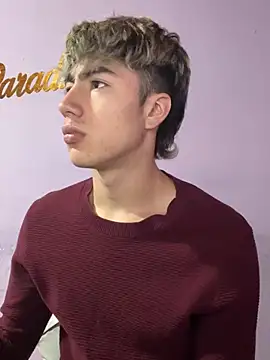 AlexanderCollman2 online show from April 11, 11:53 pm