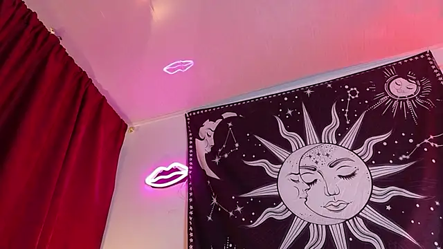 MadLustt online show from February 22, 2:04 pm