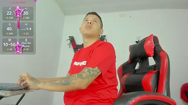 Steven and Camilo18 online show from February 28, 11:22 am