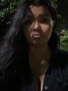 moonhelen online show from March 2, 5:08 am