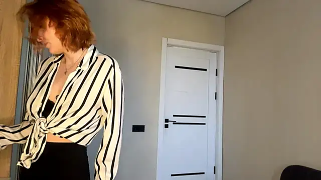 LuxuryRita online show from February 23, 2:25 pm