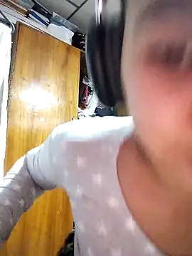 Merliah 1 online show from March 11, 6:36 pm