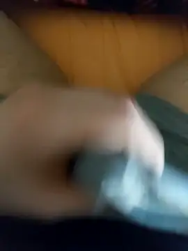 Snapshot of birzevkmeselesi chatting on February 8, 10:35 pm birzevkmeselesi online show from February 8, 10:35 pm