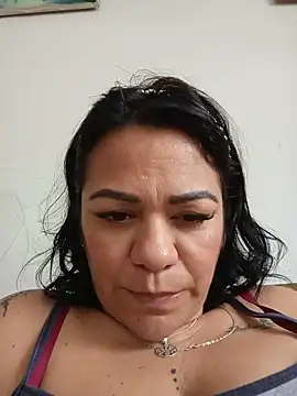 Snapshot of Dafne_77 chatting on May 26, 3:08 pm Dafne 77 online show from May 26, 3:08 pm
