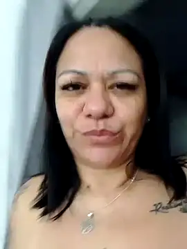 Snapshot of Dafne_77 chatting on May 31, 4:47 pm Dafne 77 online show from May 31, 4:47 pm