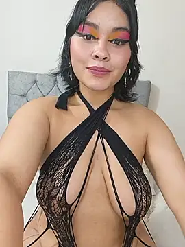 zoe love18 online show from June 11, 4:54 am