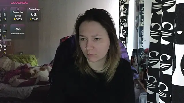 Snapshot of Ozalin_ chatting on February 6, 12:41 pm Ozalin online show from February 6, 12:41 pm