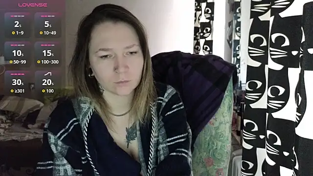 Snapshot of Ozalin_ chatting on February 10, 9:24 am Ozalin online show from February 10, 9:24 am