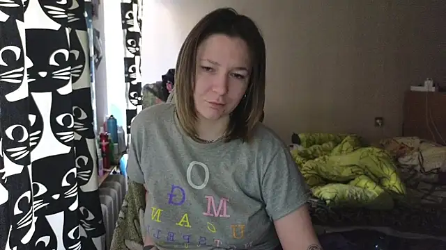 Snapshot of Ozalin_ chatting on February 25, 10:03 am Ozalin online show from February 25, 10:03 am