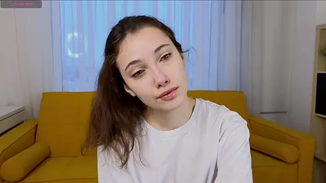 Snapshot of PamTrower chatting on February 26, 3:16 am PamTrower online show from February 26, 3:16 am