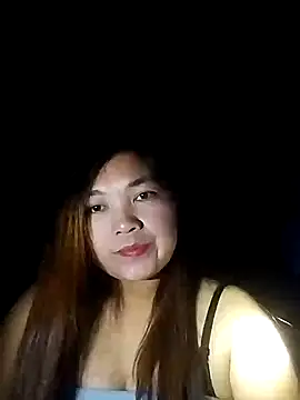 cute-hiphop online show from March 18, 3:48 pm