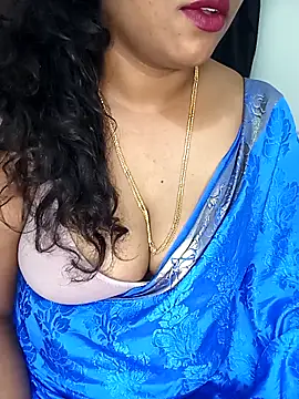 Snapshot of Chinnima143 chatting on February 5, 4:39 am Chinnima143 online show from February 5, 4:39 am