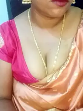 Snapshot of Chinnima143 chatting on June 20, 3:53 am Chinnima143 online show from June 20, 3:53 am
